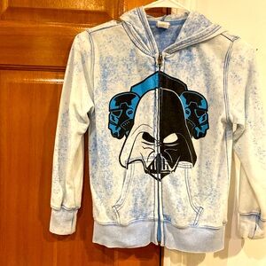 Boys size 6/8 Star Wars Hoodie Jacket, Darth Vader!!